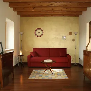  Appartamento Casa Jasmin, 2 Piani Con Giardinetto Privato